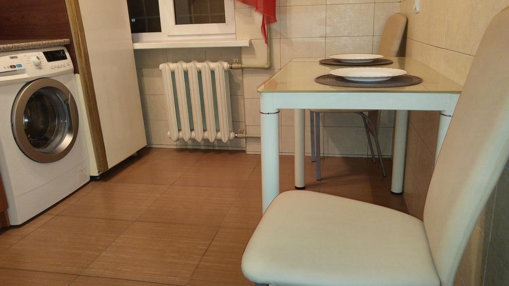 Apartment Near Dnipro Arena Buitenkant foto