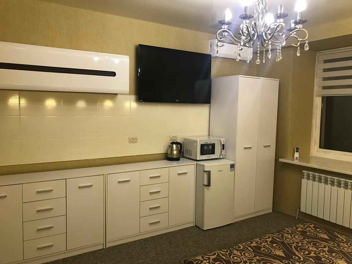 Apartment Near Dnipro Arena Buitenkant foto